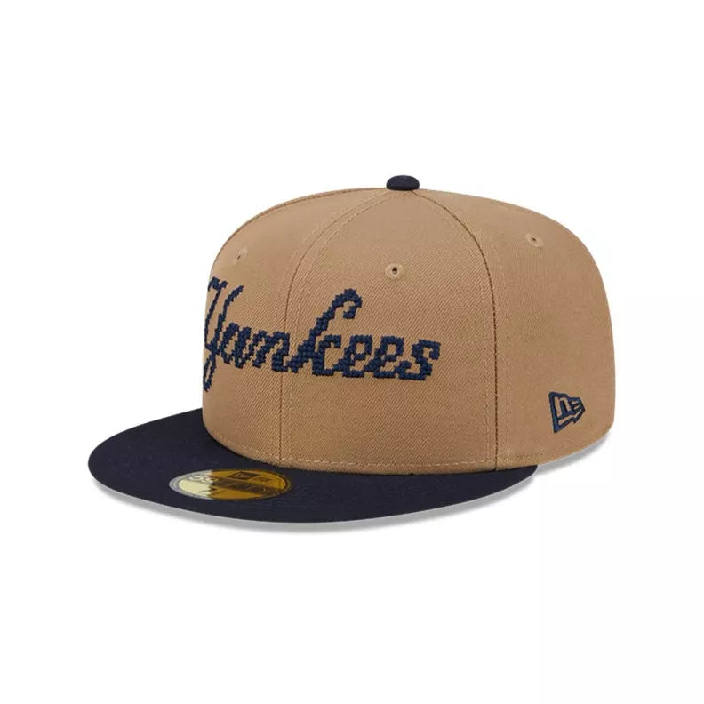 Gorra New Era 59 Fifty New York Yankees 8 Bit Azul